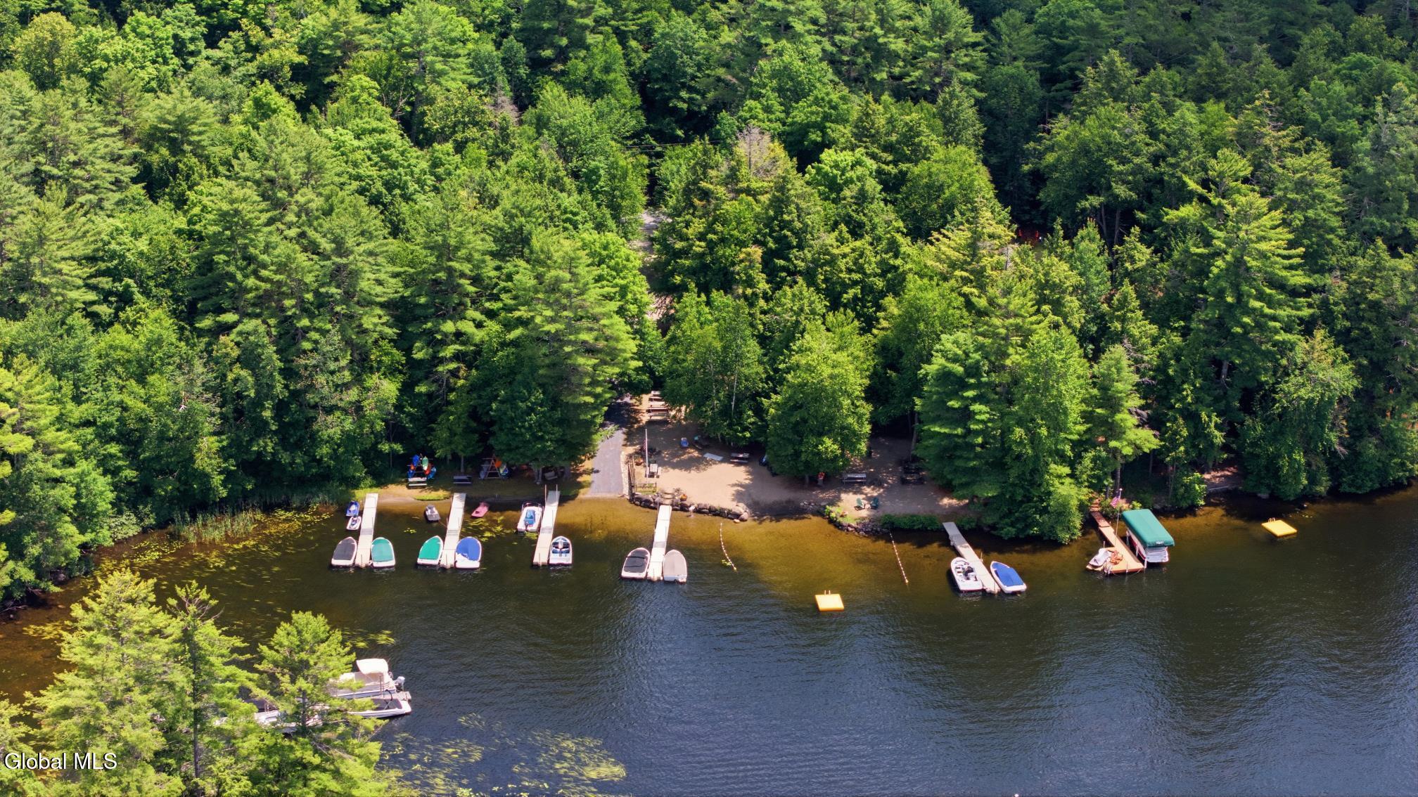 190 Kingsley Ln Extension Chestertown NY 12817