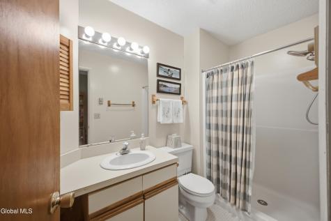 190 Kingsley Ln Extension Chestertown NY 12817
