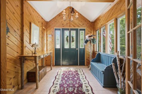 190 Kingsley Ln Extension Chestertown NY 12817