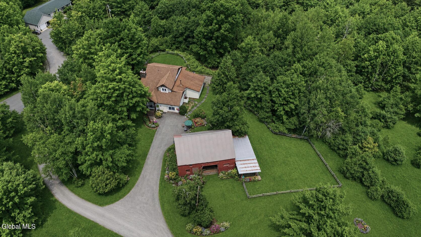 190 Kingsley Ln Extension Chestertown NY 12817