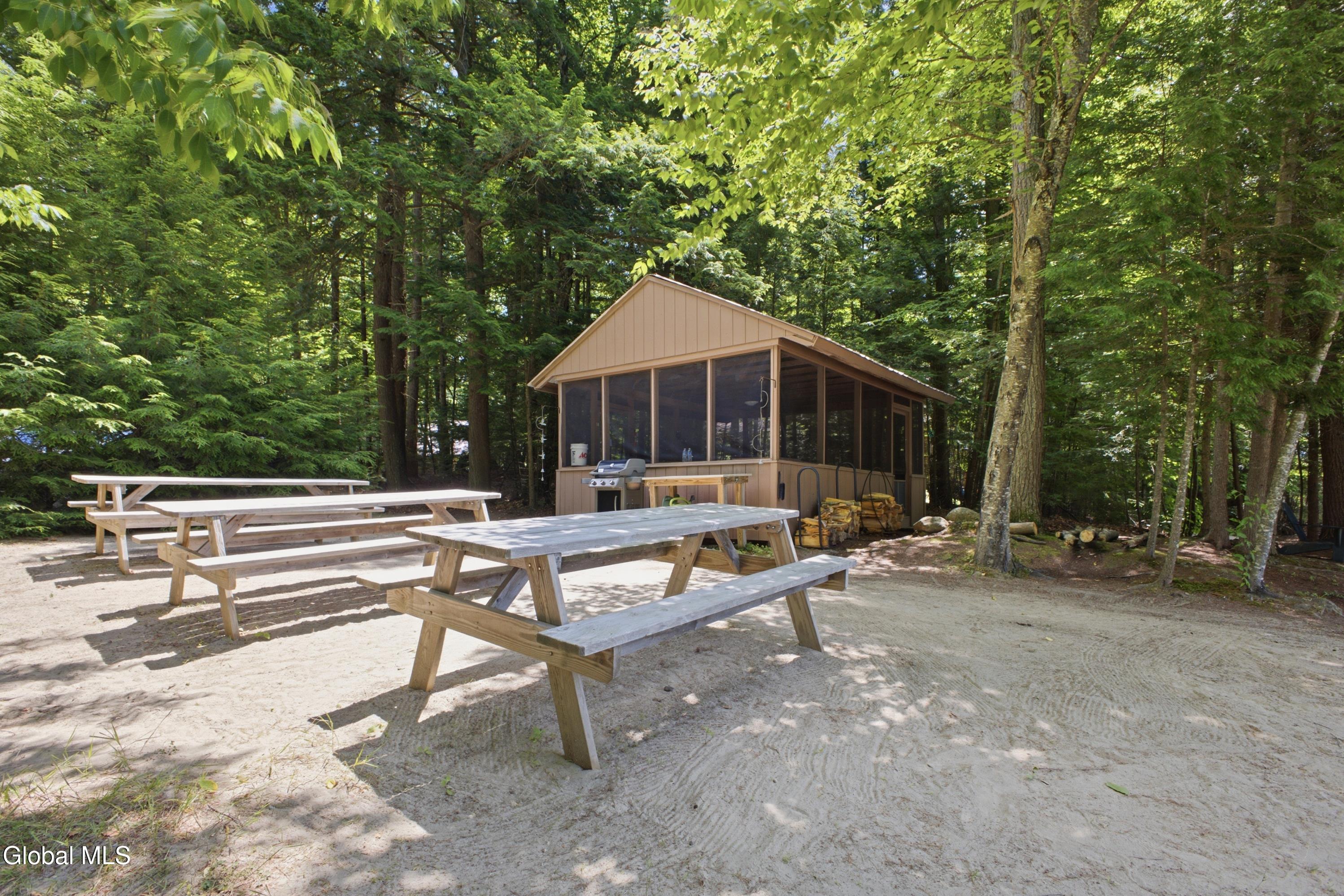 190 Kingsley Ln Extension Chestertown NY 12817