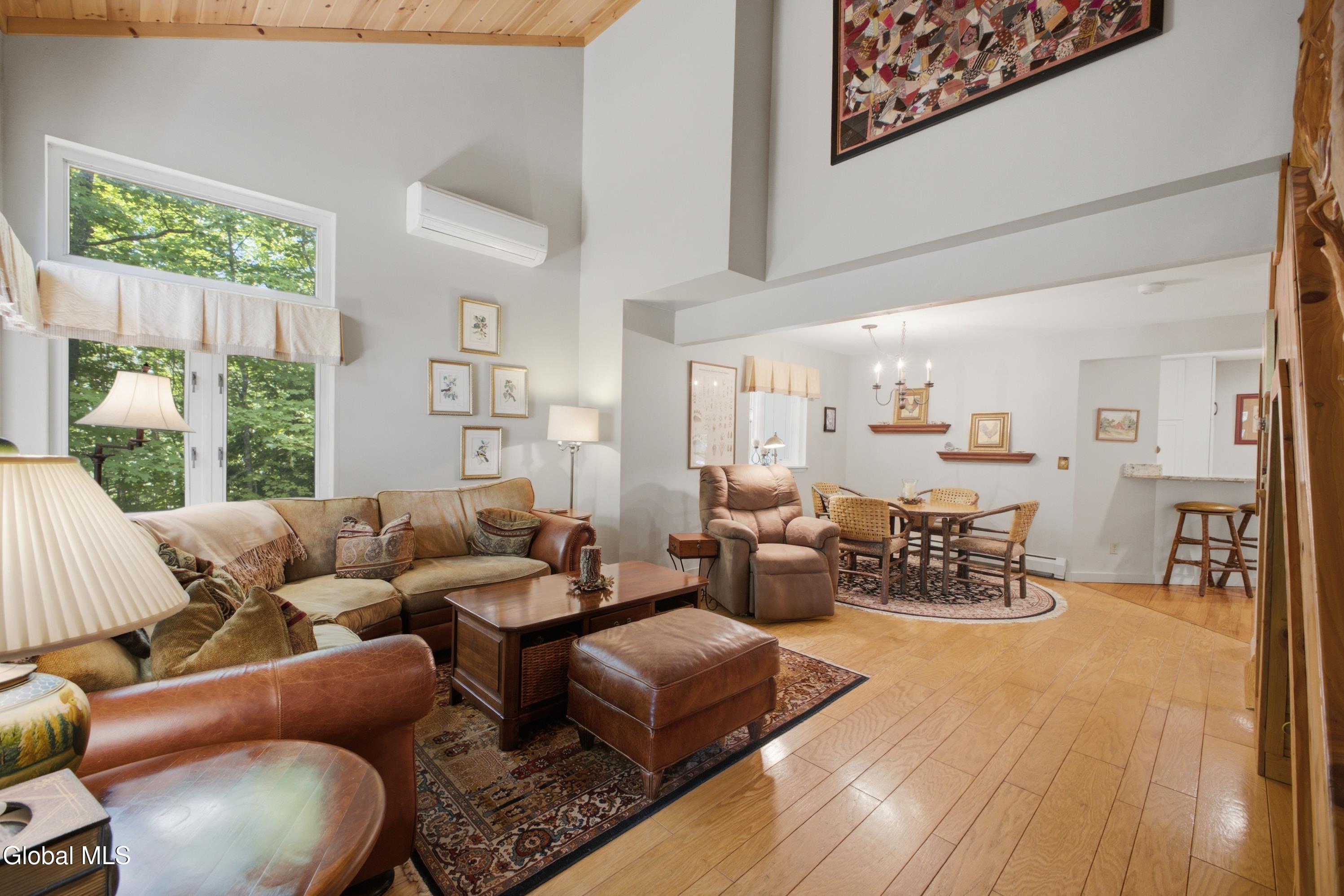 190 Kingsley Ln Extension Chestertown NY 12817