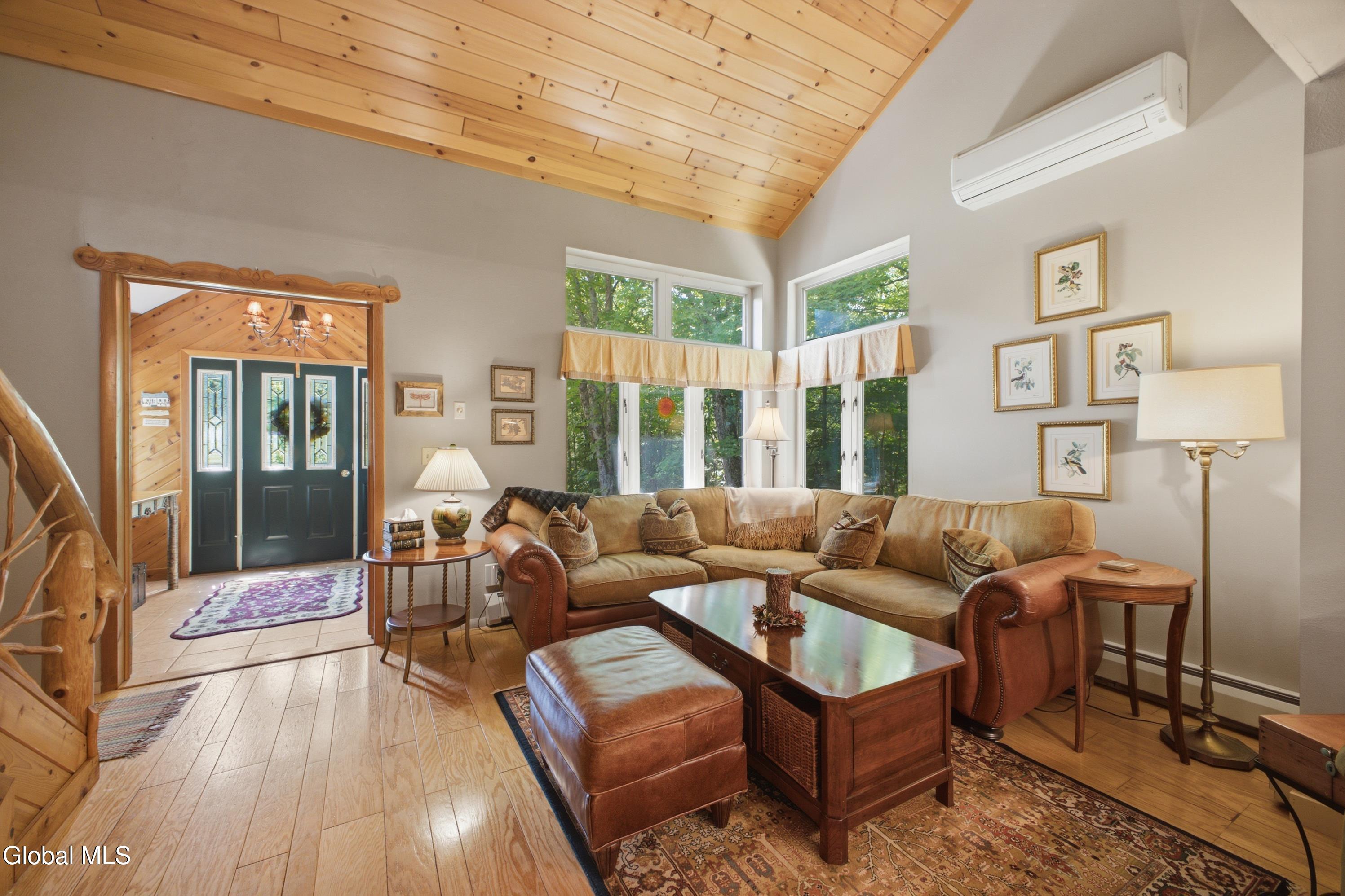 190 Kingsley Ln Extension Chestertown NY 12817