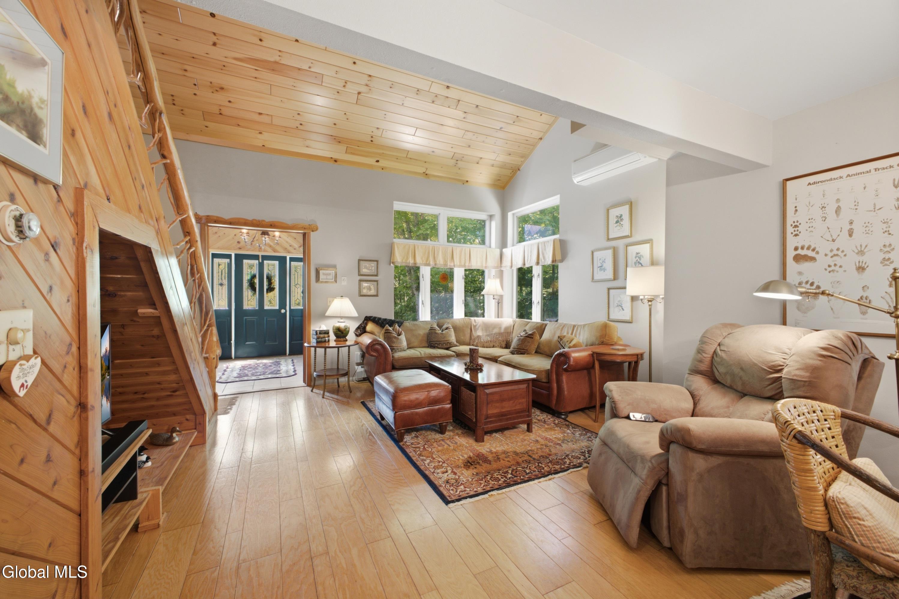 190 Kingsley Ln Extension Chestertown NY 12817