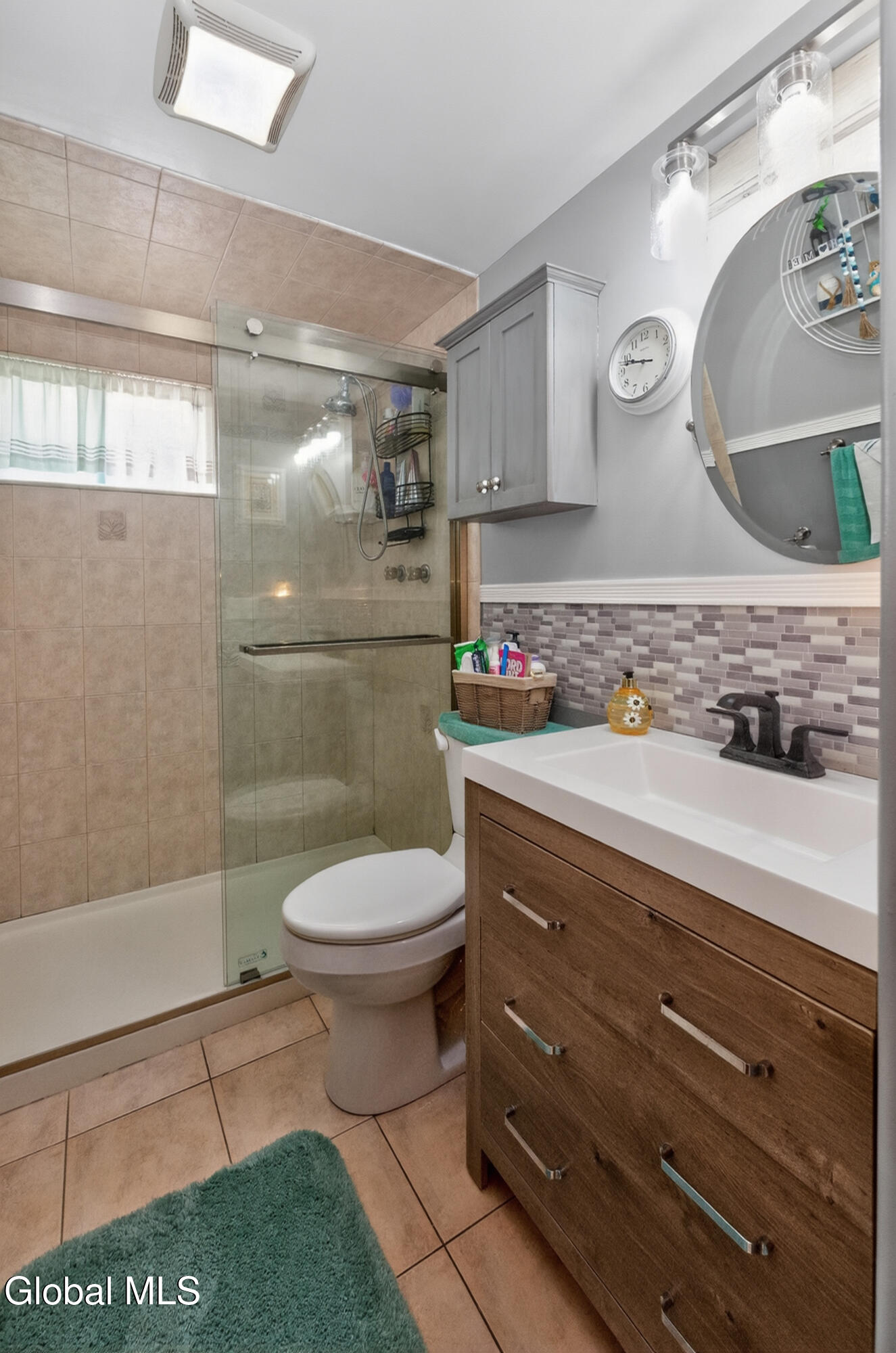 2 Neptune Street Rensselaer NY 12144