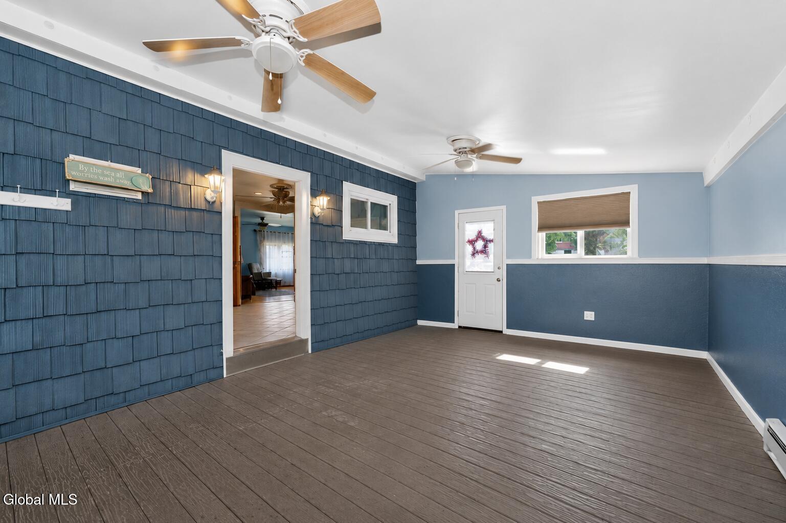 2 Neptune Street Rensselaer NY 12144