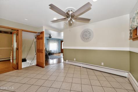 2 Neptune Street Rensselaer NY 12144