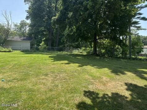 63 Woodlawn Drive Ravena NY 12143