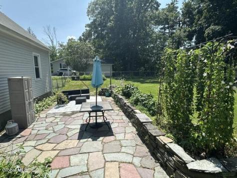 63 Woodlawn Drive Ravena NY 12143