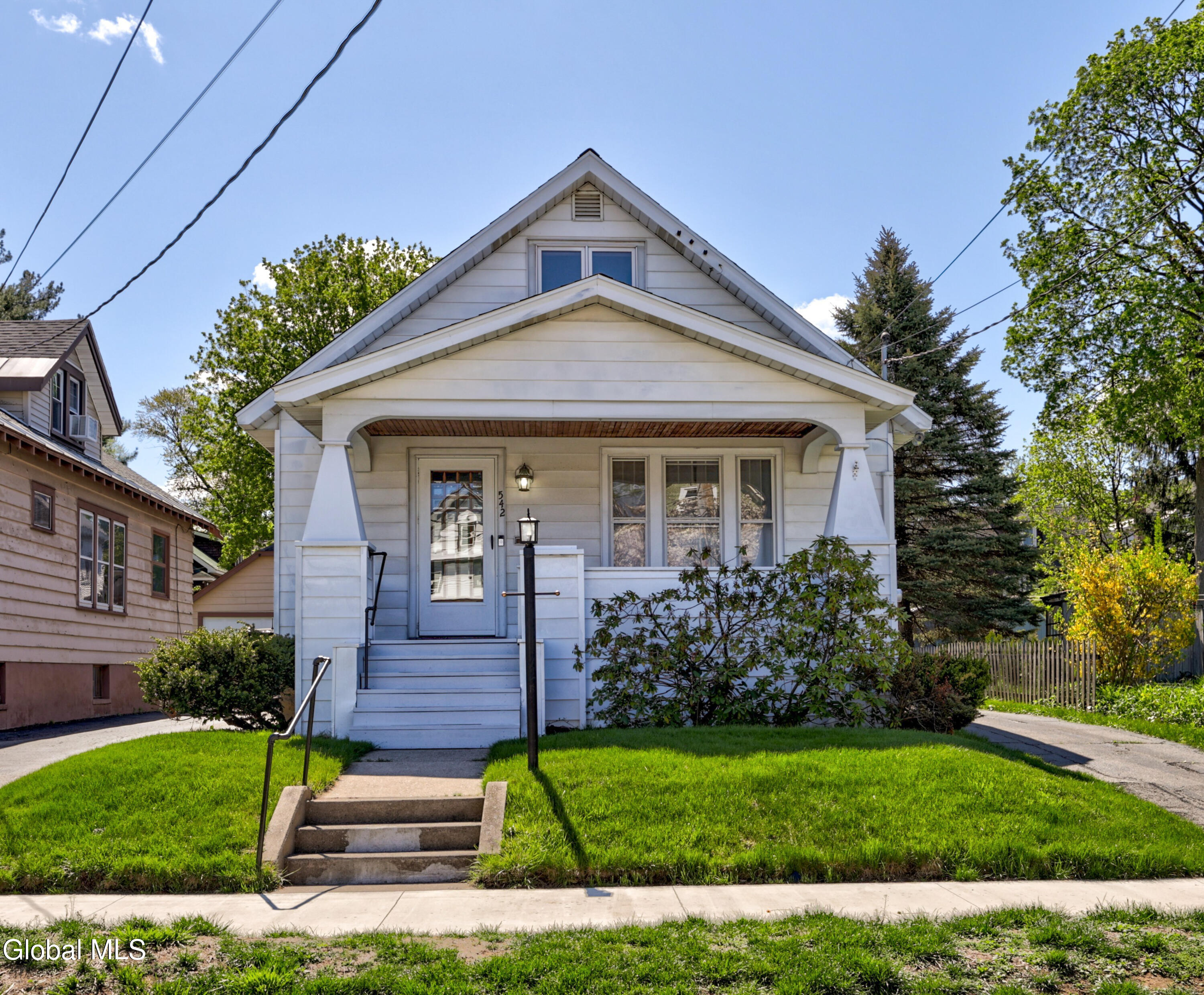 542 Rankin Avenue Schenectady NY 12308