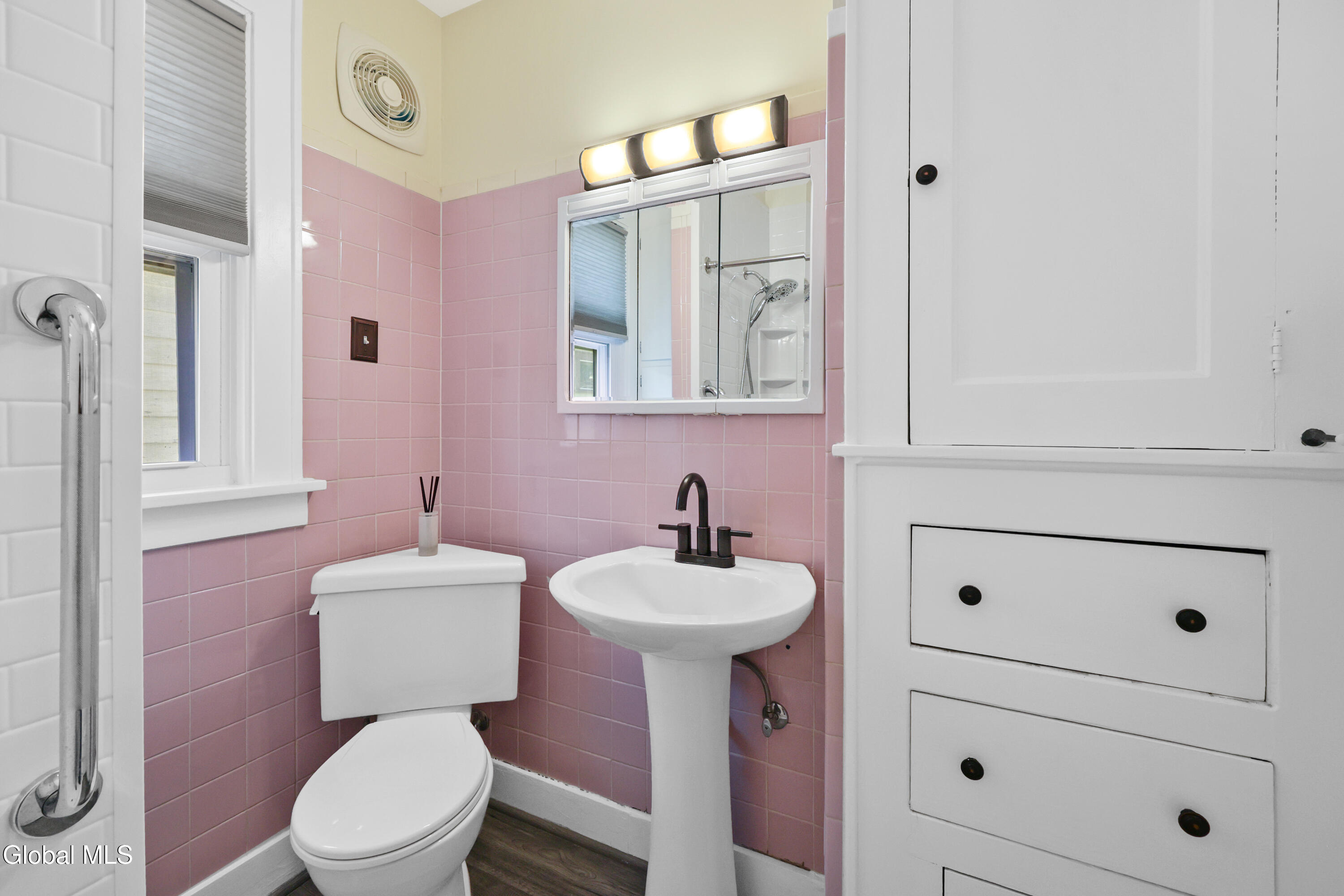 542 Rankin Avenue Schenectady NY 12308