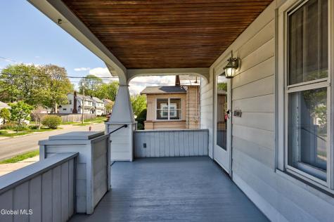 542 Rankin Avenue Schenectady NY 12308
