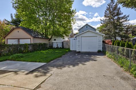 542 Rankin Avenue Schenectady NY 12308