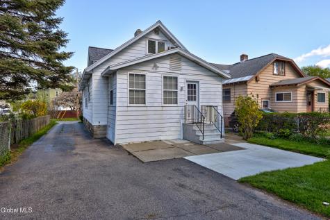 542 Rankin Avenue Schenectady NY 12308