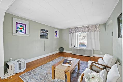 542 Rankin Avenue Schenectady NY 12308