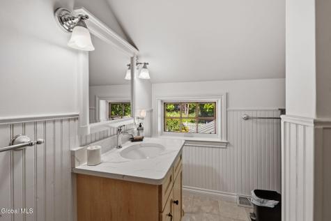 108 Grovenors Corners Road Cobleskill NY 12043
