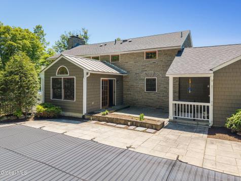 108 Grovenors Corners Road Cobleskill NY 12043