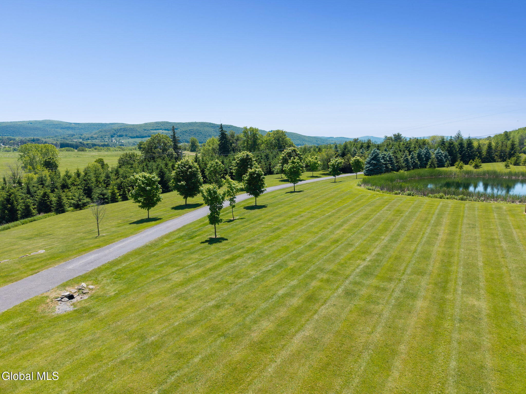 108 Grovenors Corners Road Cobleskill NY 12043