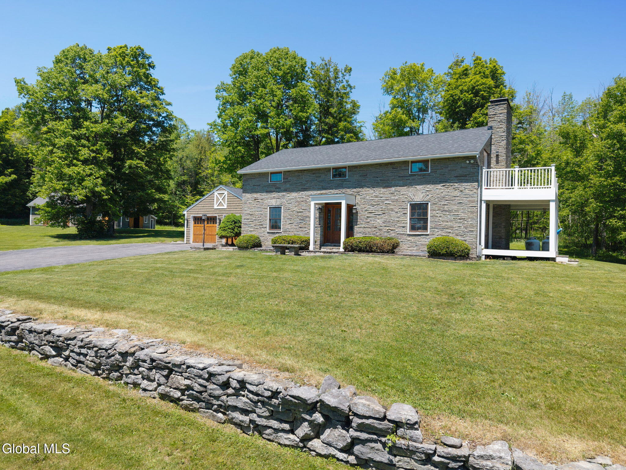 108 Grovenors Corners Road Cobleskill NY 12043