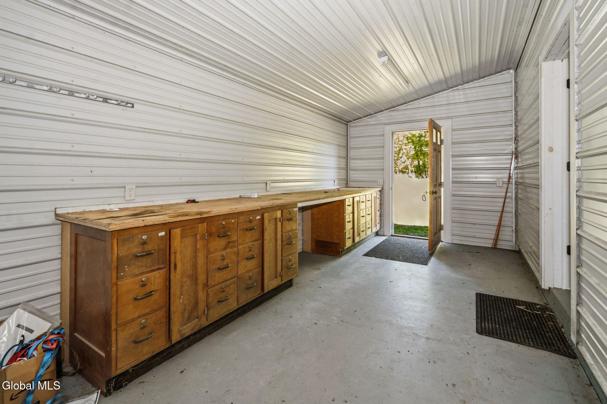 108 Grovenors Corners Road Cobleskill NY 12043