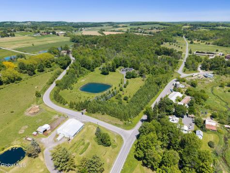 108 Grovenors Corners Road Cobleskill NY 12043