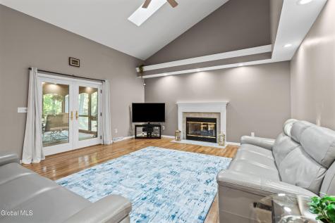 67 Gullane Drive Slingerlands NY 12159