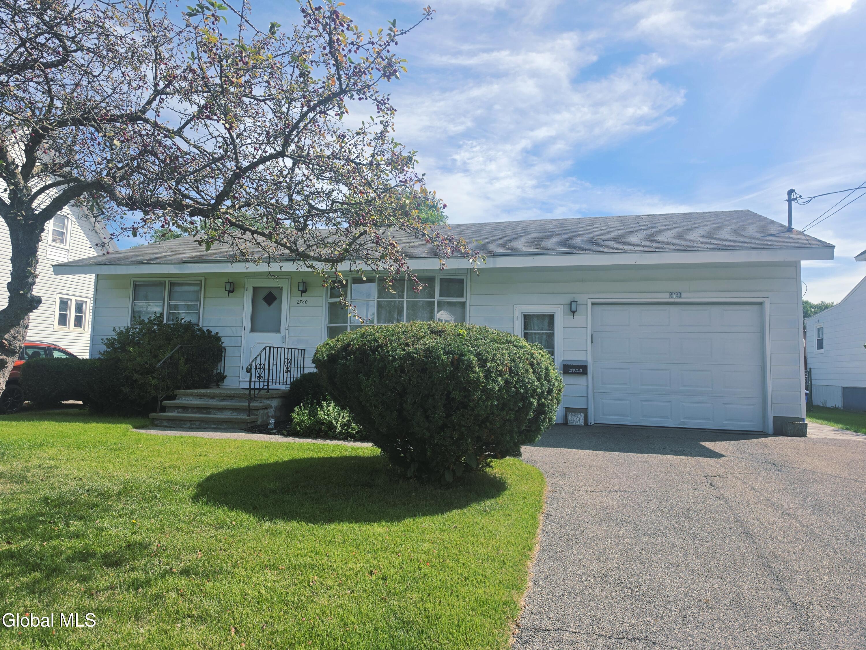 2720 Van Dyke Avenue Schenectady NY 12306