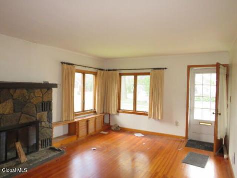 80 5th Street Scotia NY 12302
