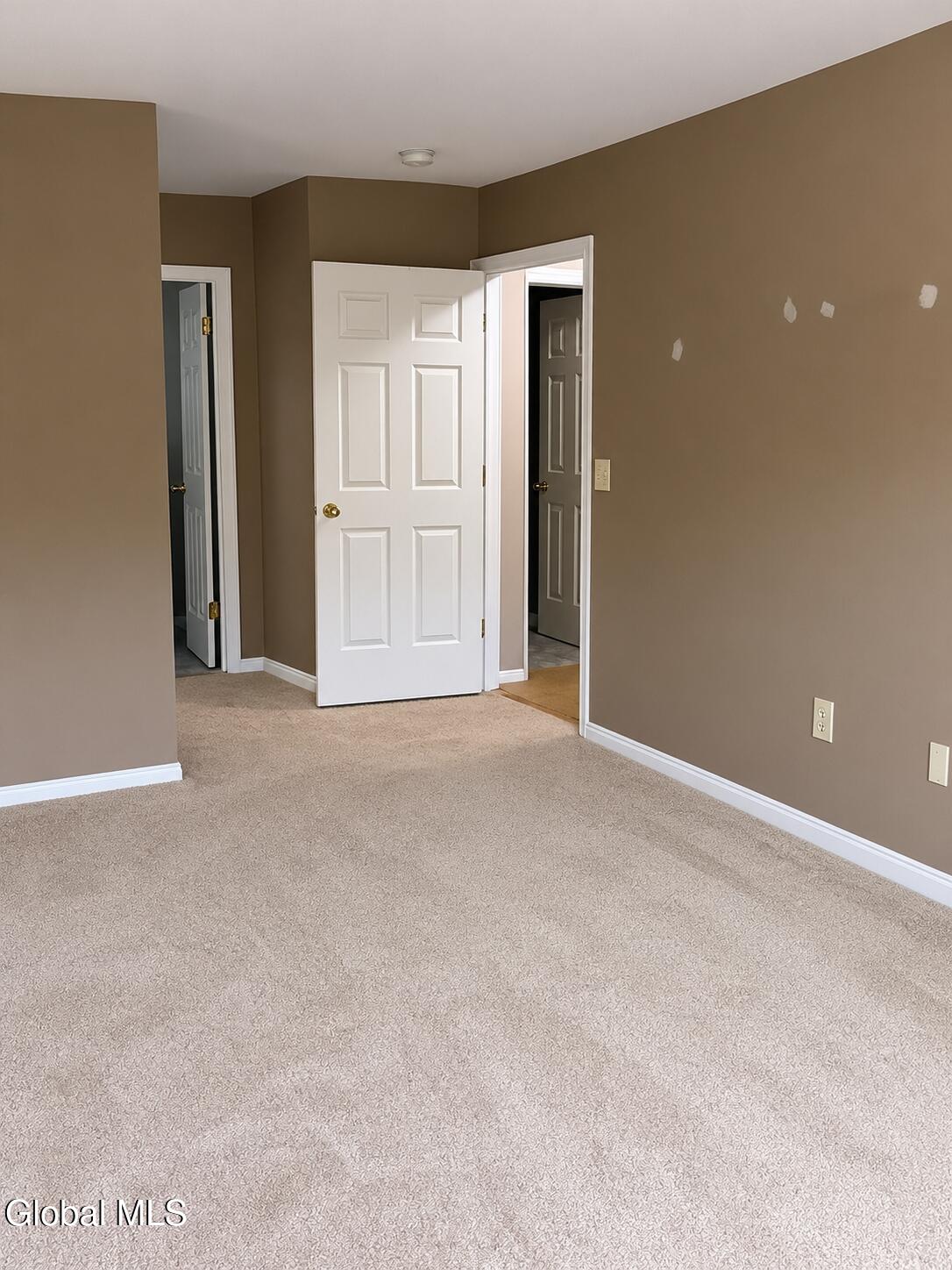 9 Oxford Drive Saratoga Springs NY 12866