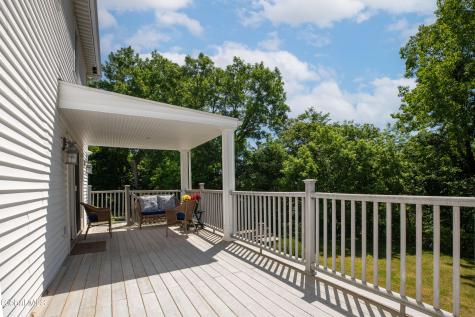 14 Edgewater Court Watervliet NY 12189