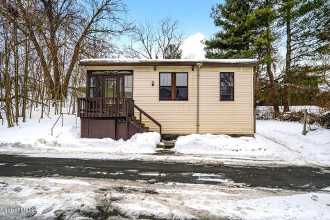 8 Caldwell Street Albany NY 12208