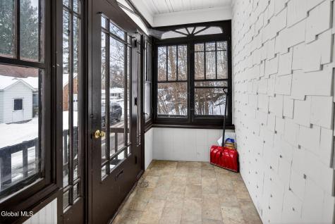 8 Caldwell Street Albany NY 12208