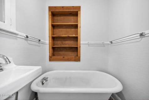 8 Caldwell Street Albany NY 12208