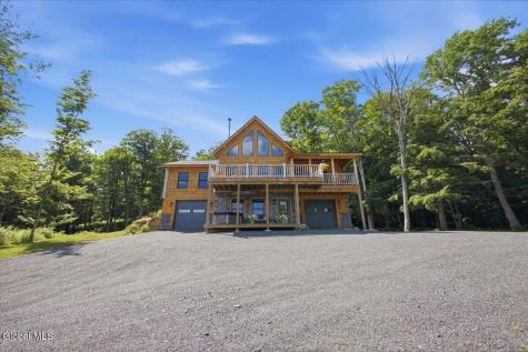 1482 Tupper Road Long Lake NY 12847