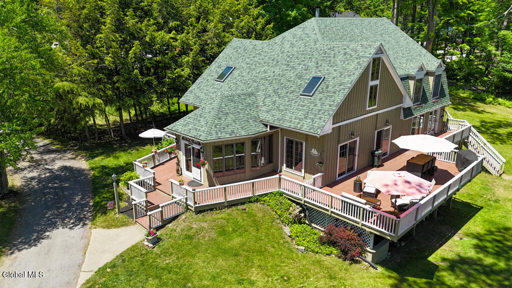 11 Cotton Court Diamond Point NY 12814
