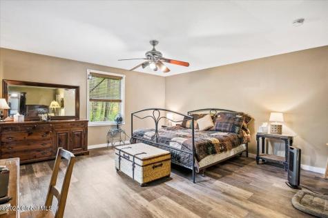 11 Cotton Court Diamond Point NY 12814