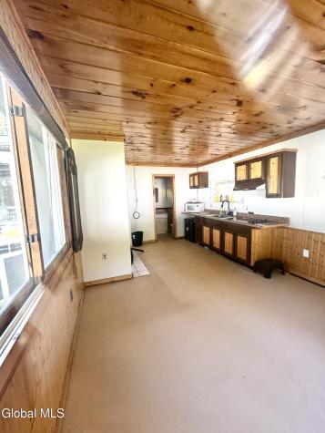 11 Cotton Court Diamond Point NY 12814