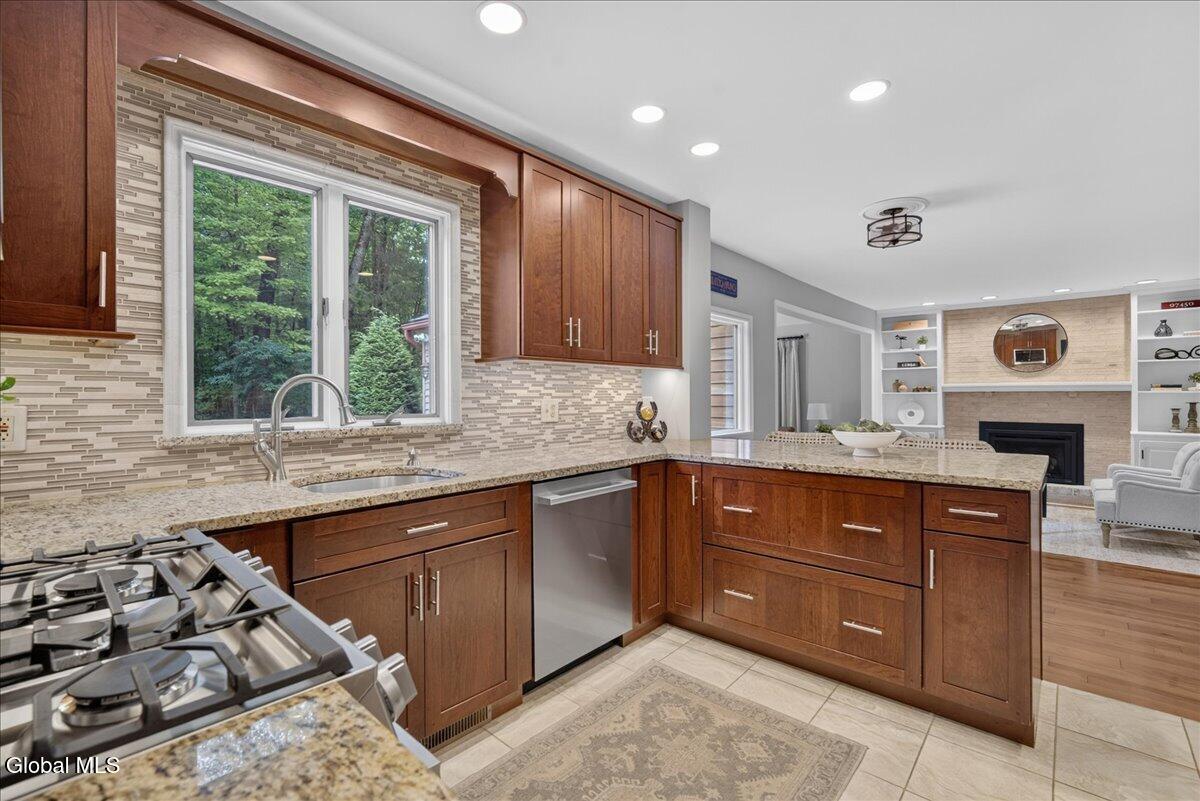 15 Cedarcrest Drive Saratoga Springs NY 12866