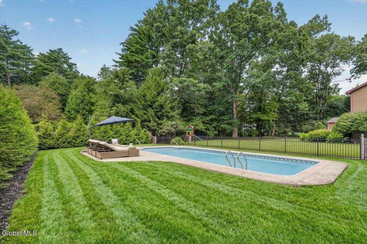 15 Cedarcrest Drive Saratoga Springs NY 12866