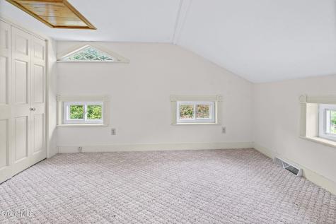 2481 Indian Fields Road New Scotland NY 12067