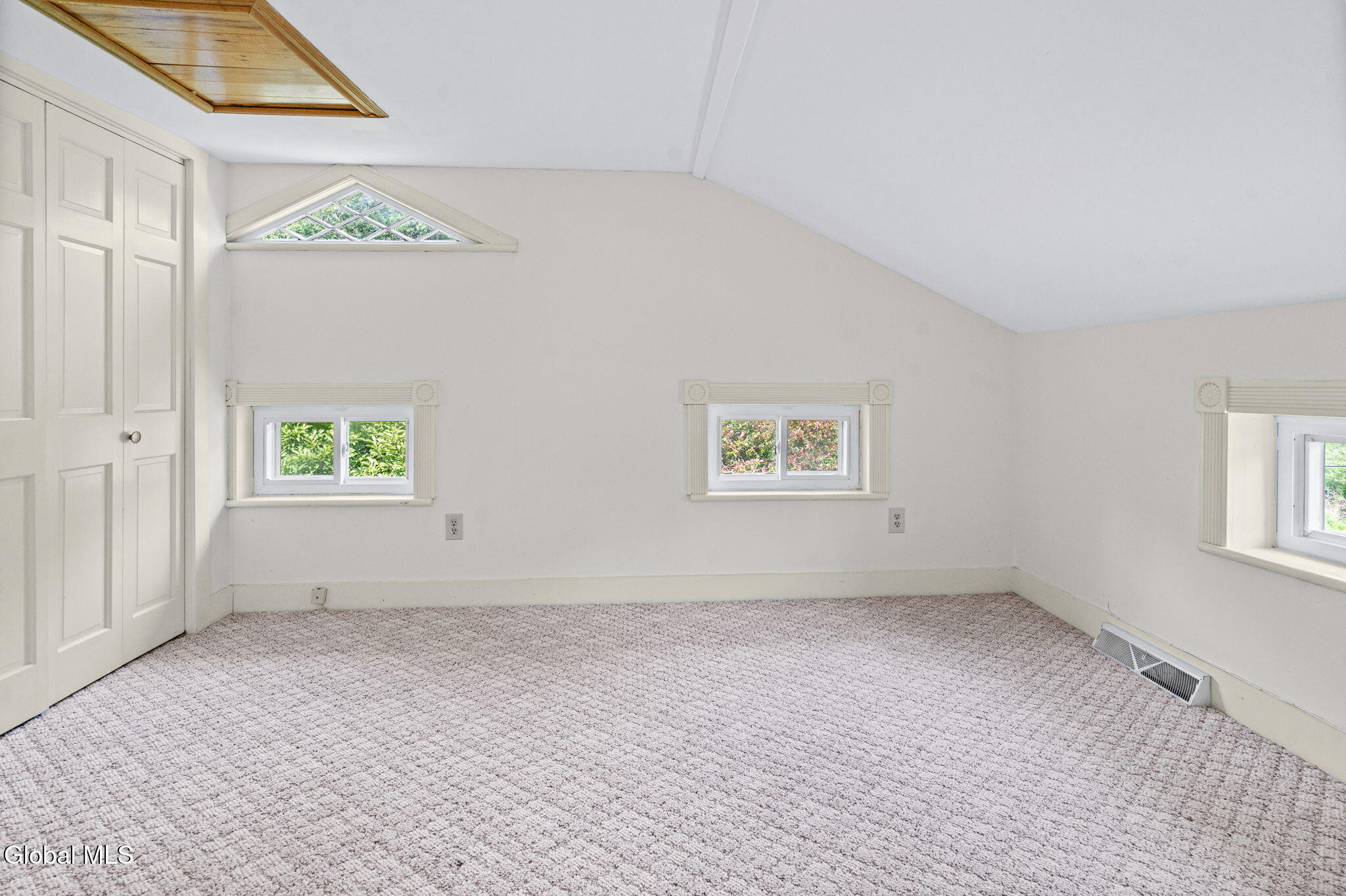 2481 Indian Fields Road New Scotland NY 12067