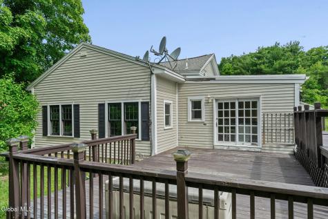 2481 Indian Fields Road New Scotland NY 12067