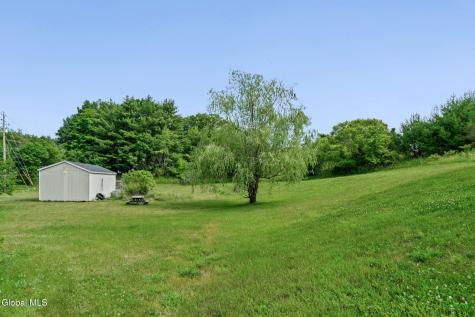 2481 Indian Fields Road New Scotland NY 12067