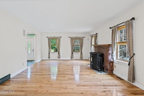 2481 Indian Fields Road New Scotland NY 12067
