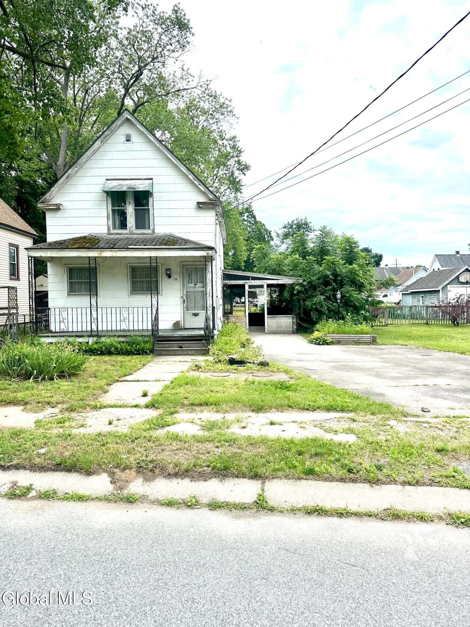 15 Van Zandt Street Schenectady NY 12304