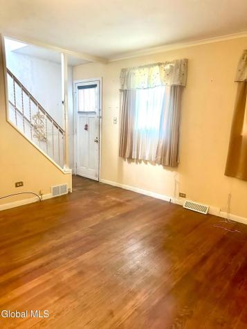 15 Van Zandt Street Schenectady NY 12304