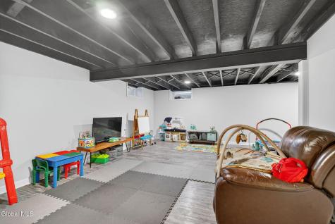 5 Southwood Drive Ballston Lake NY 12019