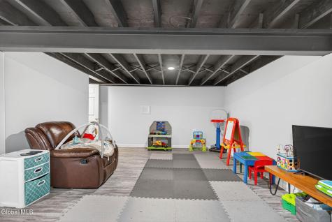 5 Southwood Drive Ballston Lake NY 12019