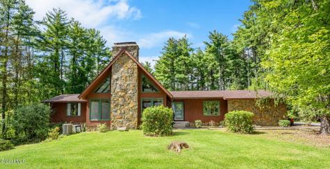 63 Upper Font Grove Road Slingerlands NY 12159