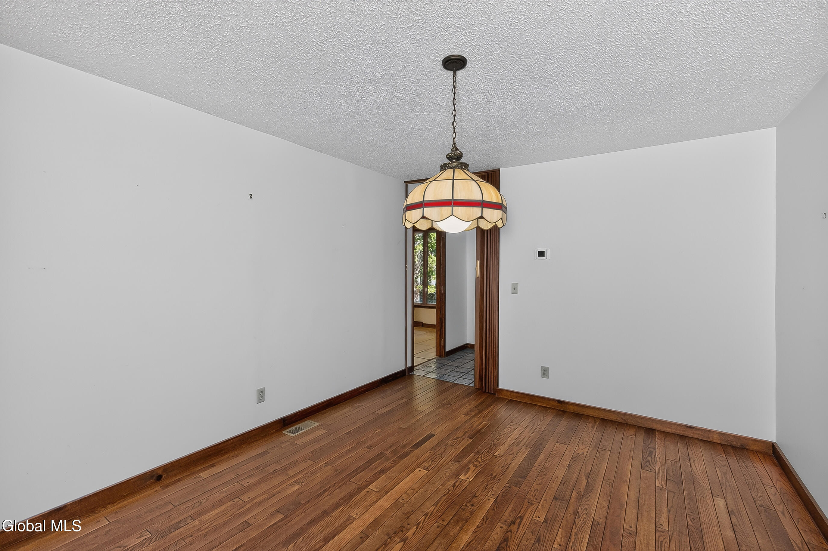 63 Upper Font Grove Road Slingerlands NY 12159